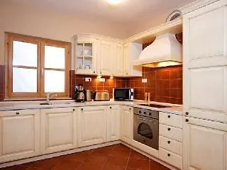 Villa Liza, Completely Redesigned, Now Open For 2025 Bookings Split Croatia