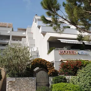 Hotel More Szálloda